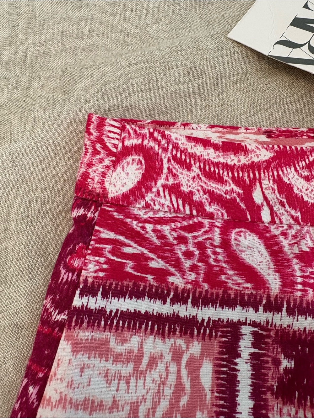 Zara High-Waist Paisley Patchwork Shorts in Fuchsia and Light Pink - Picture 5 of 5